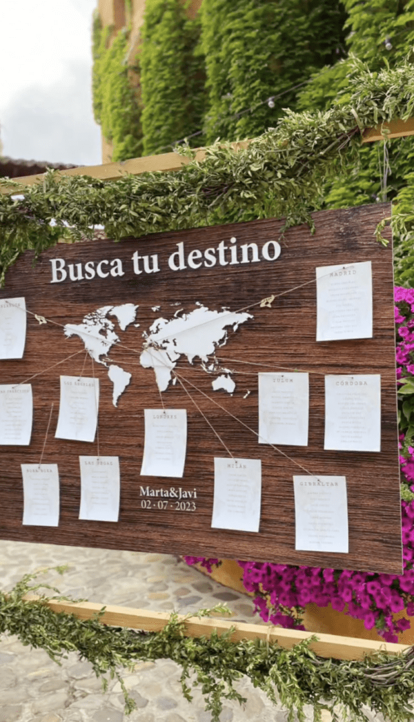 Seating plan de madera